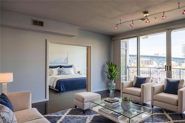 1237 Washington Avenue 507, Cleveland, OH 44113