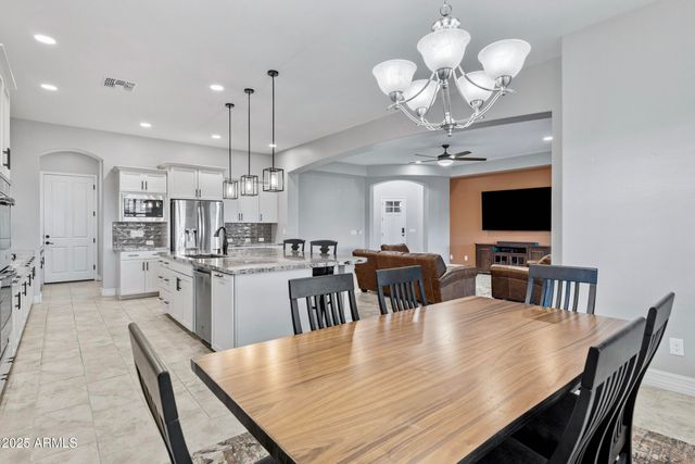 20947 W MARIPOSA Street, Buckeye, AZ 85396