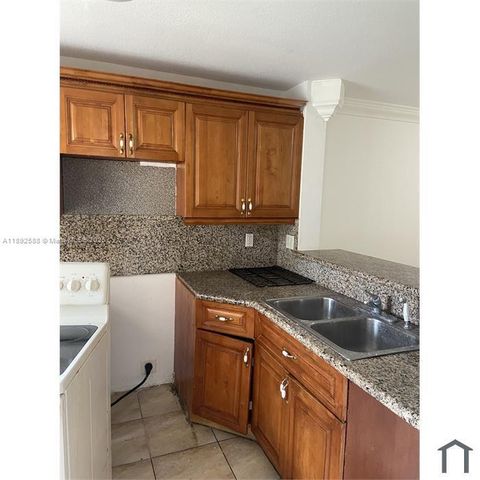 26323 SW 135th Pl, Homestead, FL 33032