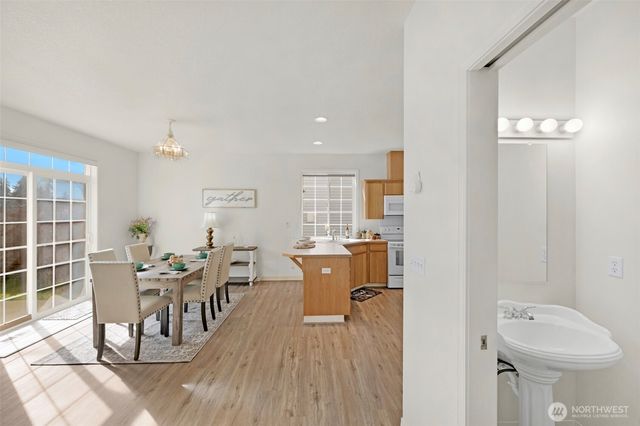 8433 Sweetbrier Loop SE, Olympia, WA 98513