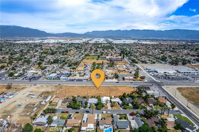 18045 Foothill, Fontana, CA 92335