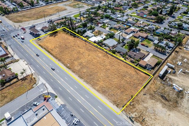 18045 Foothill, Fontana, CA 92335