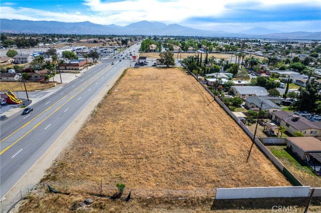 18045 Foothill, Fontana, CA 92335