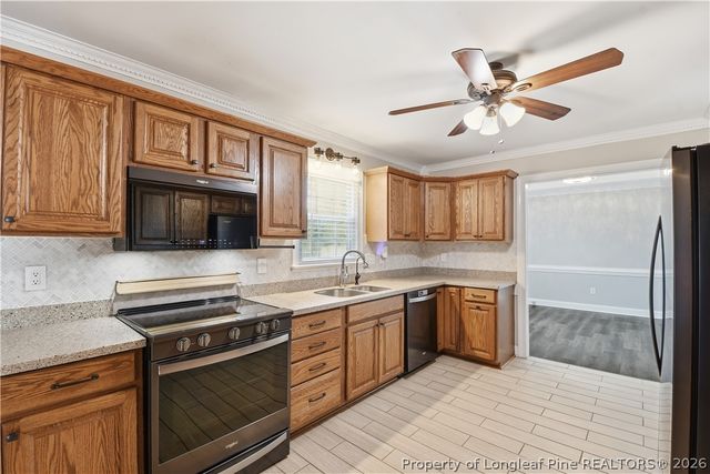 44 Oak Hill Drive, Dunn, NC 28334