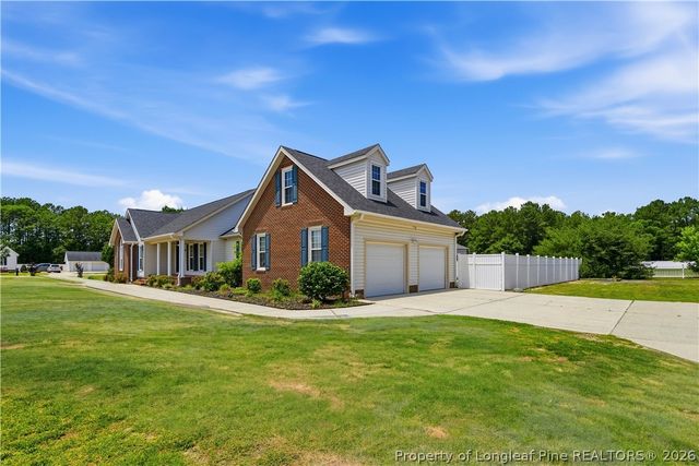 44 Oak Hill Drive, Dunn, NC 28334
