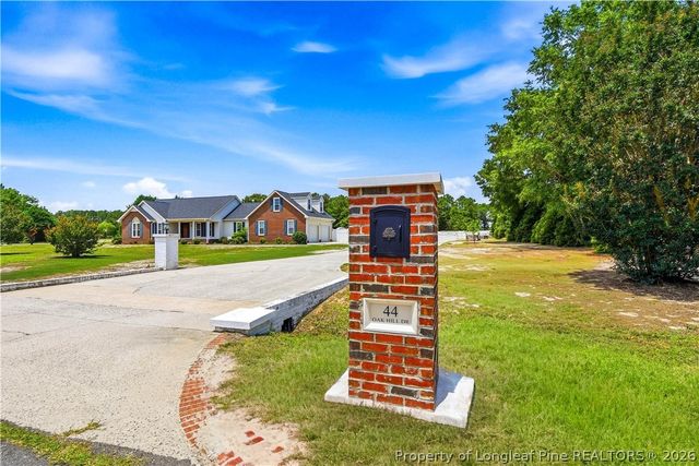 44 Oak Hill Drive, Dunn, NC 28334
