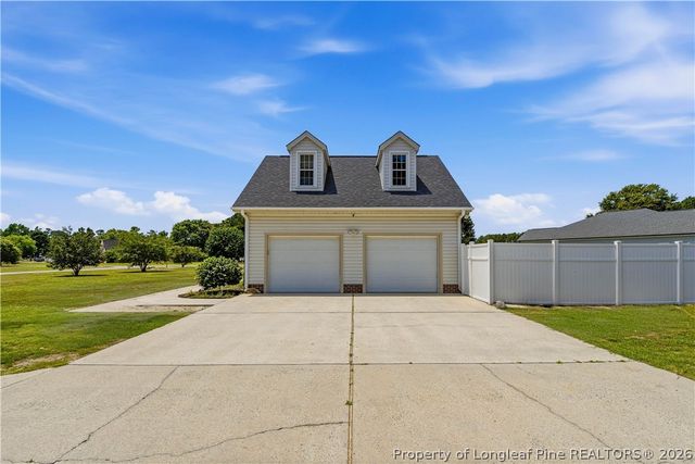 44 Oak Hill Drive, Dunn, NC 28334