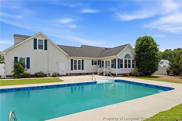 44 Oak Hill Drive, Dunn, NC 28334