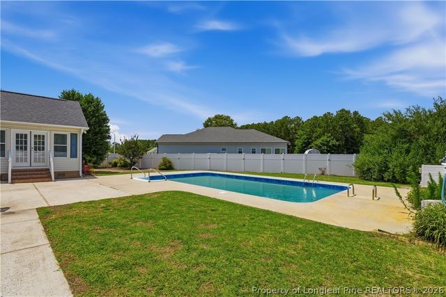 44 Oak Hill Drive, Dunn, NC 28334