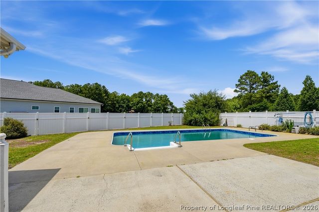 44 Oak Hill Drive, Dunn, NC 28334