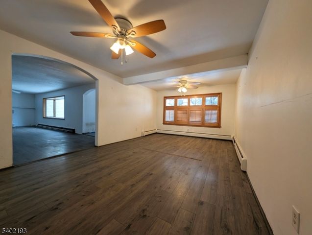 28 Deer Trail Lake Rd, Hardyston Twp., NJ 07460