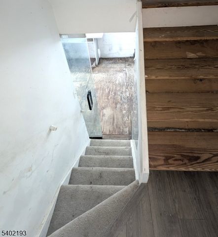 28 Deer Trail Lake Rd, Hardyston Twp., NJ 07460