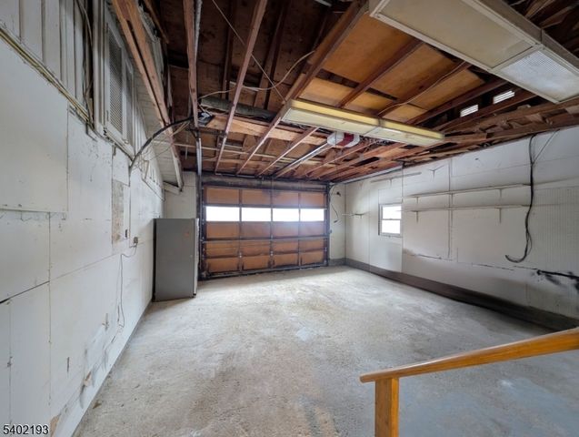 28 Deer Trail Lake Rd, Hardyston Twp., NJ 07460