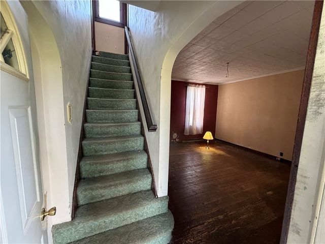 1705 W Crawford Ave, Dunbar Twp, PA 15425