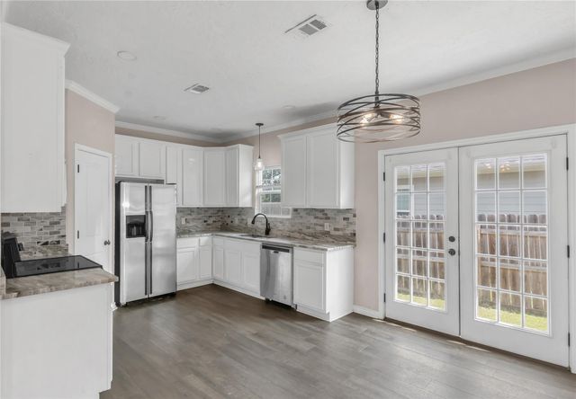 904 New York ST, Bryan, TX 77803