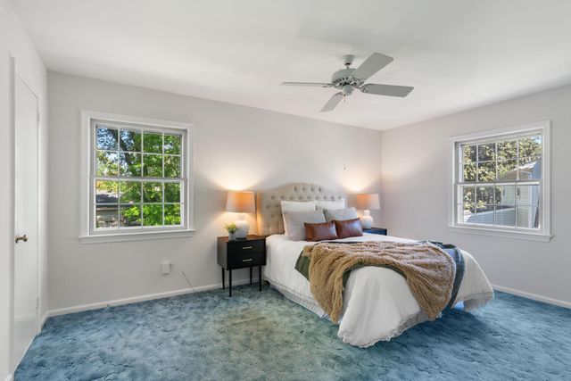 5716 GLAMIS DR, Alexandria, VA 22315