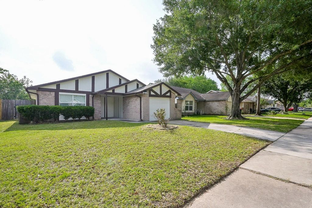 12718 Monaco Road, Houston, TX 77070
