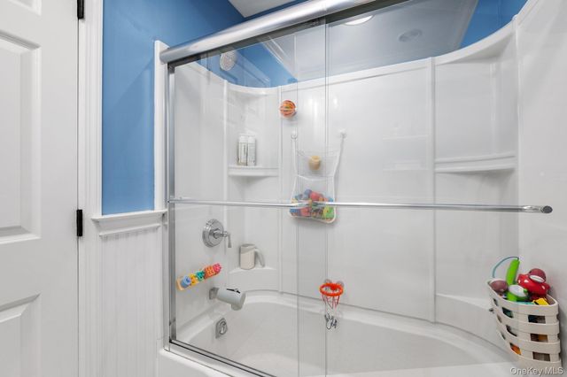 17 Furwood Drive, East Northport, NY 11731