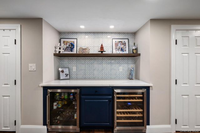 17 Furwood Drive, East Northport, NY 11731