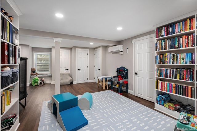 17 Furwood Drive, East Northport, NY 11731