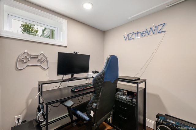 17 Furwood Drive, East Northport, NY 11731