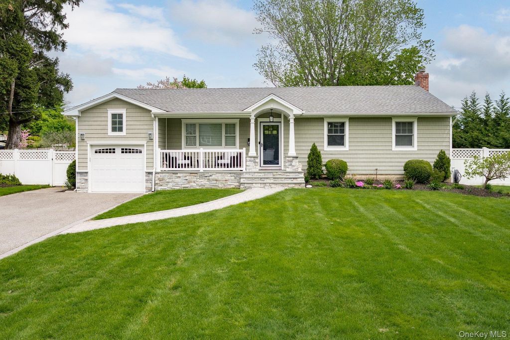 17 Furwood Drive, East Northport, NY 11731