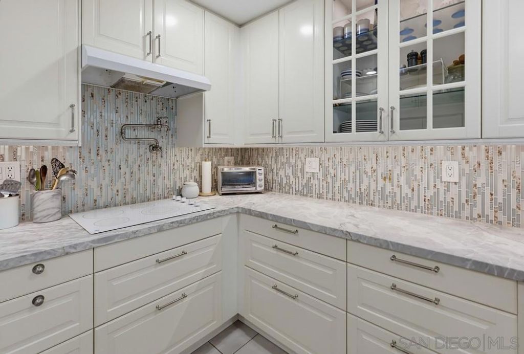 2369 Caminito Seguro, San Diego, CA 92107 — photo 4