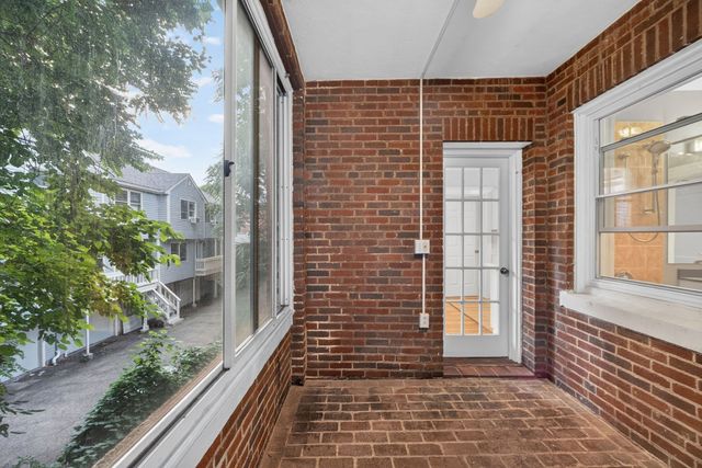 11 Vinal St 5, Boston, MA 02135