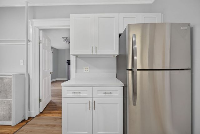 11 Vinal St 5, Boston, MA 02135