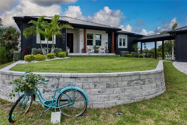 3001 Banyan WAY, Punta Gorda, FL 33950
