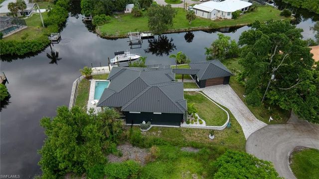 3001 Banyan WAY, Punta Gorda, FL 33950