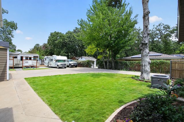 2811 Springdale Road, Fort Worth, TX 76111