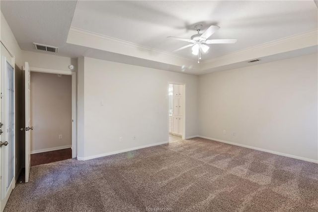 4709 Shoal Creek Drive, College Station, TX 77845