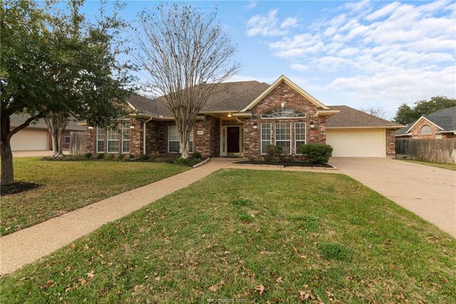 4709 Shoal Creek Drive, College Station, TX 77845