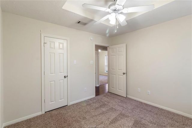 4709 Shoal Creek Drive, College Station, TX 77845