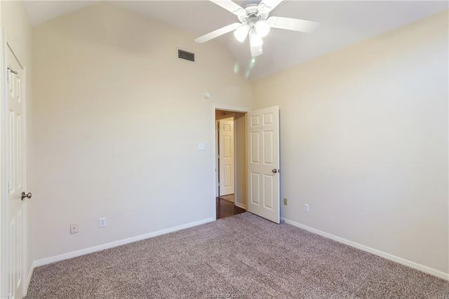 4709 Shoal Creek Drive, College Station, TX 77845