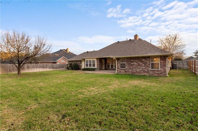4709 Shoal Creek Drive, College Station, TX 77845