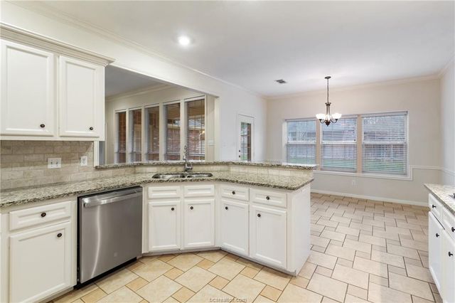 4709 Shoal Creek Drive, College Station, TX 77845