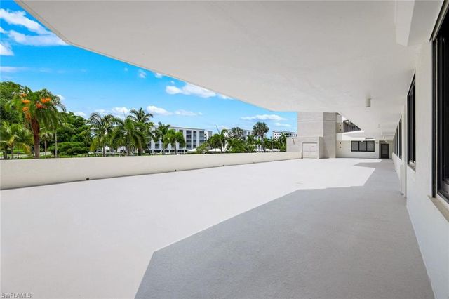 4253 Bay Beach LN F1, Fort Myers Beach, FL 33931