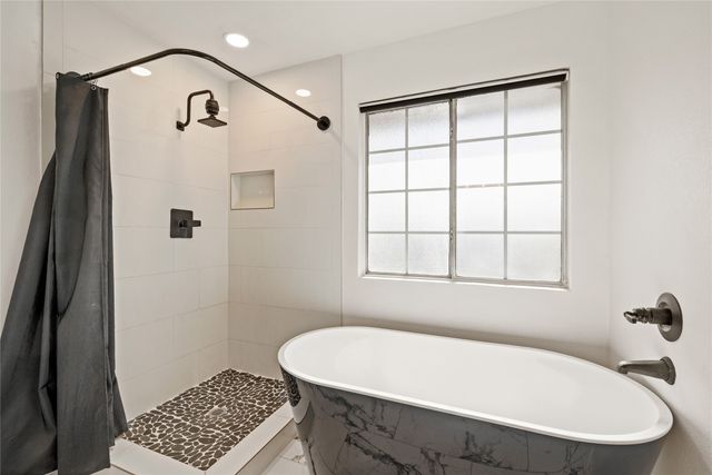 3904 Berrybush Lane, Fort Worth, TX 76137