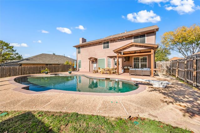 3904 Berrybush Lane, Fort Worth, TX 76137