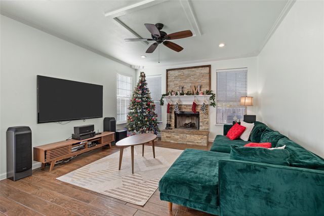 3904 Berrybush Lane, Fort Worth, TX 76137