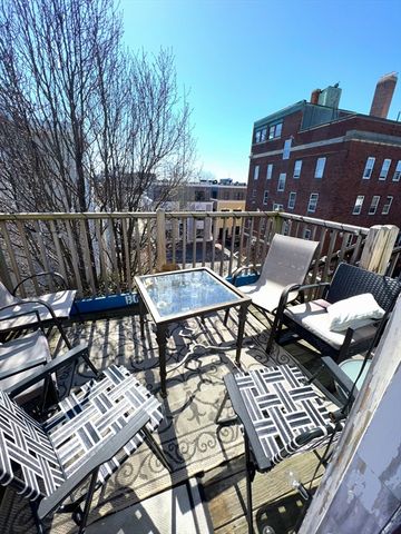 169 W 7th 2, Boston, MA 02127