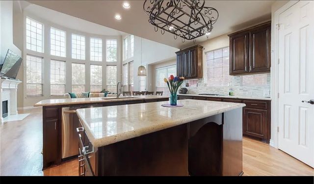 3264 Heatherbrook Lane, Richardson, TX 75082