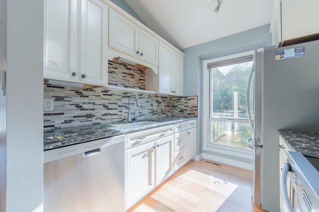 657 E Heather Drive, Bloomington, IN 47401