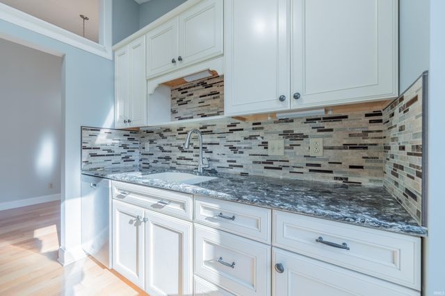 657 E Heather Drive, Bloomington, IN 47401