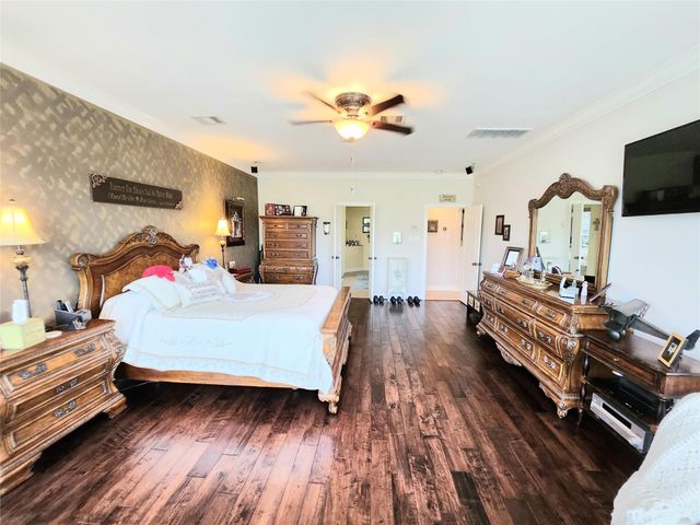 14330 Dunrobin Way, Sugar Land, TX 77498