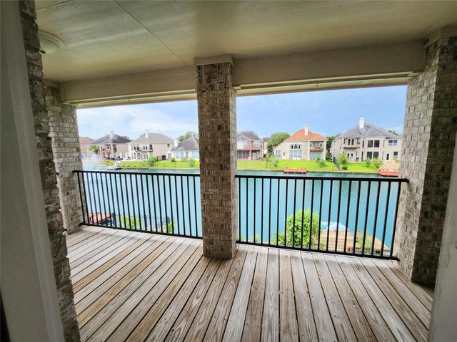 14330 Dunrobin Way, Sugar Land, TX 77498