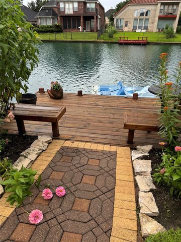 14330 Dunrobin Way, Sugar Land, TX 77498