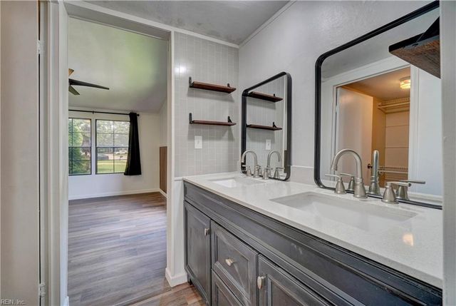 250 Burnetts WAY, Suffolk, VA 23434